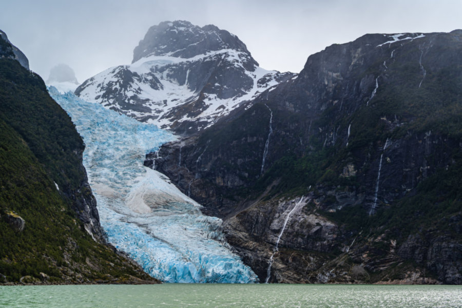 Navegación Glaciares Balmaceda y Serrano – Medio Día